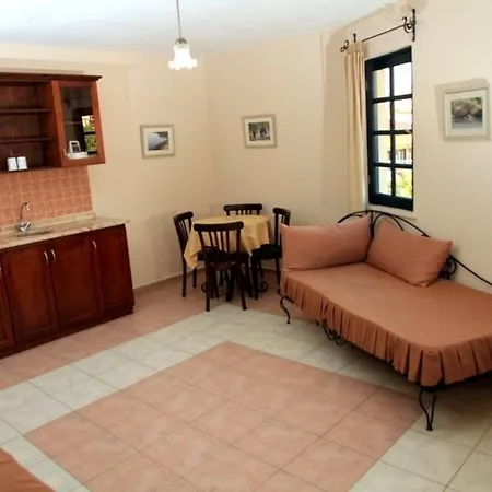 Aparthotel T&g 3*